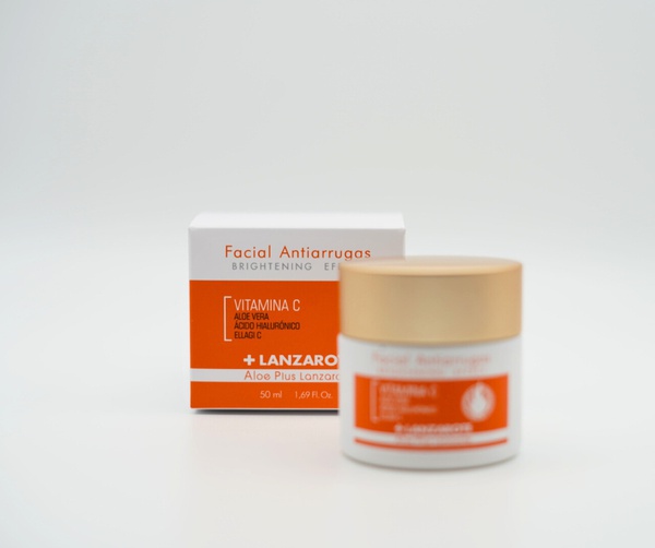 CREMA FACIAL ANTIARRUGAS DE VITAMINA C Y ALOE VERA 50ml - 3